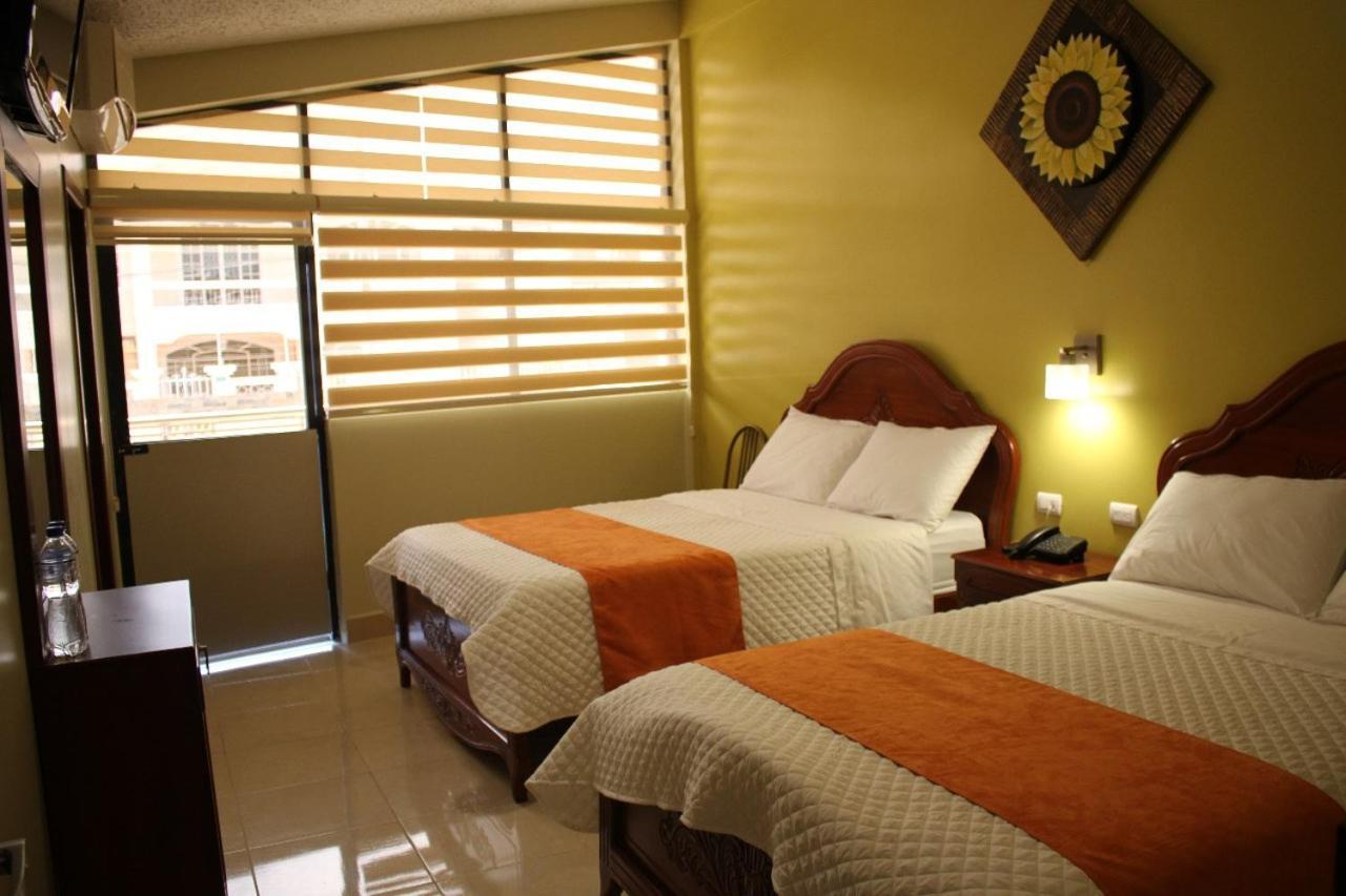 Hotel Cayapas Esmeraldas Exteriér fotografie